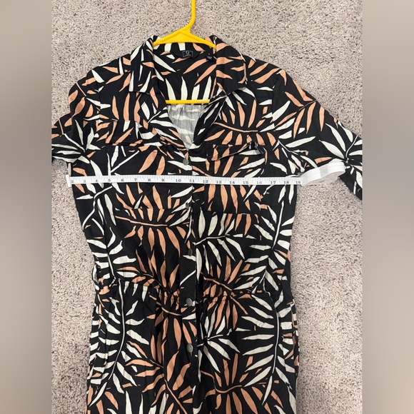 G by Giuliana Black and Tan Leaf Print Jumpsuit - Picture 7 of 9